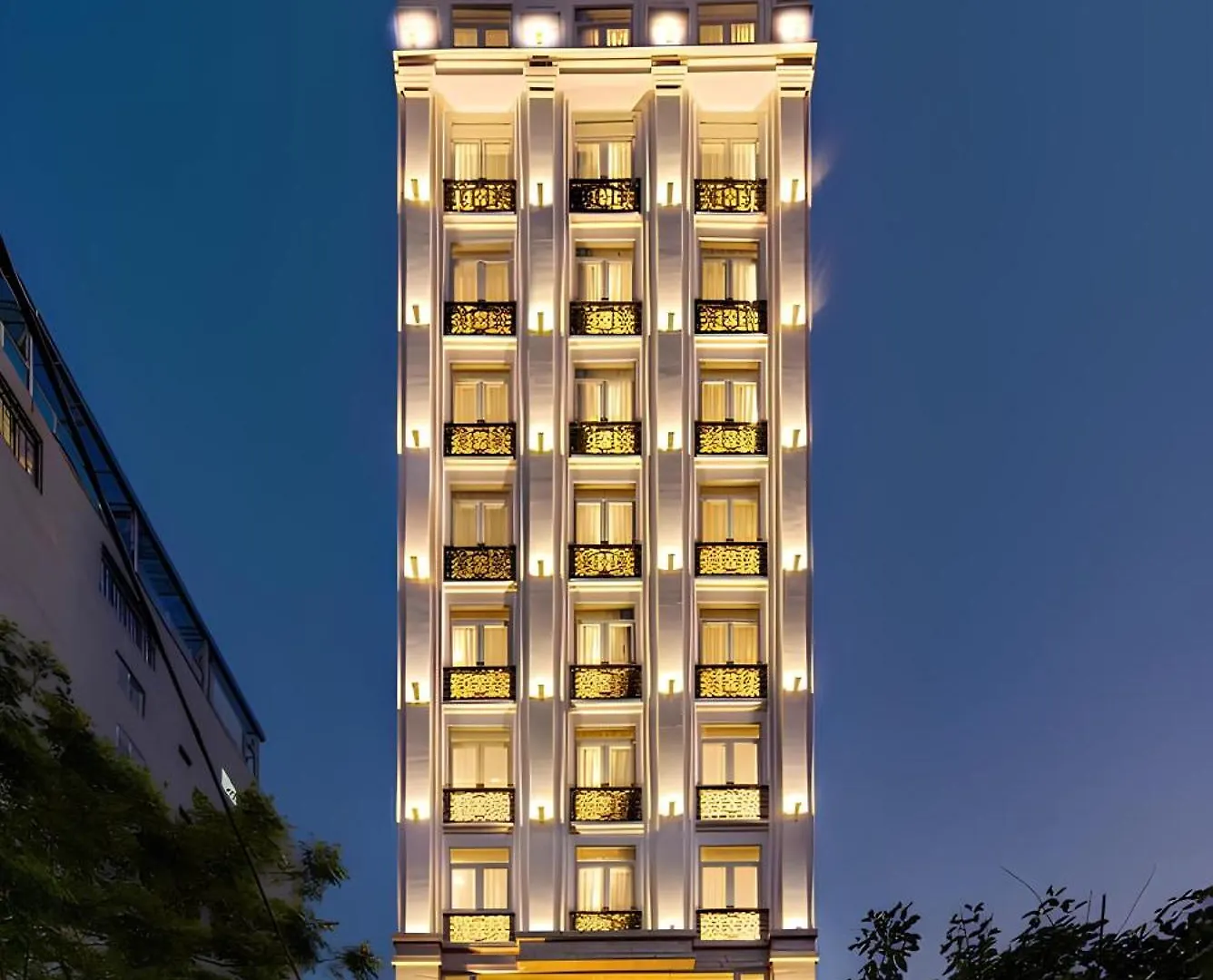 Prague Da Nang Beach Hotel